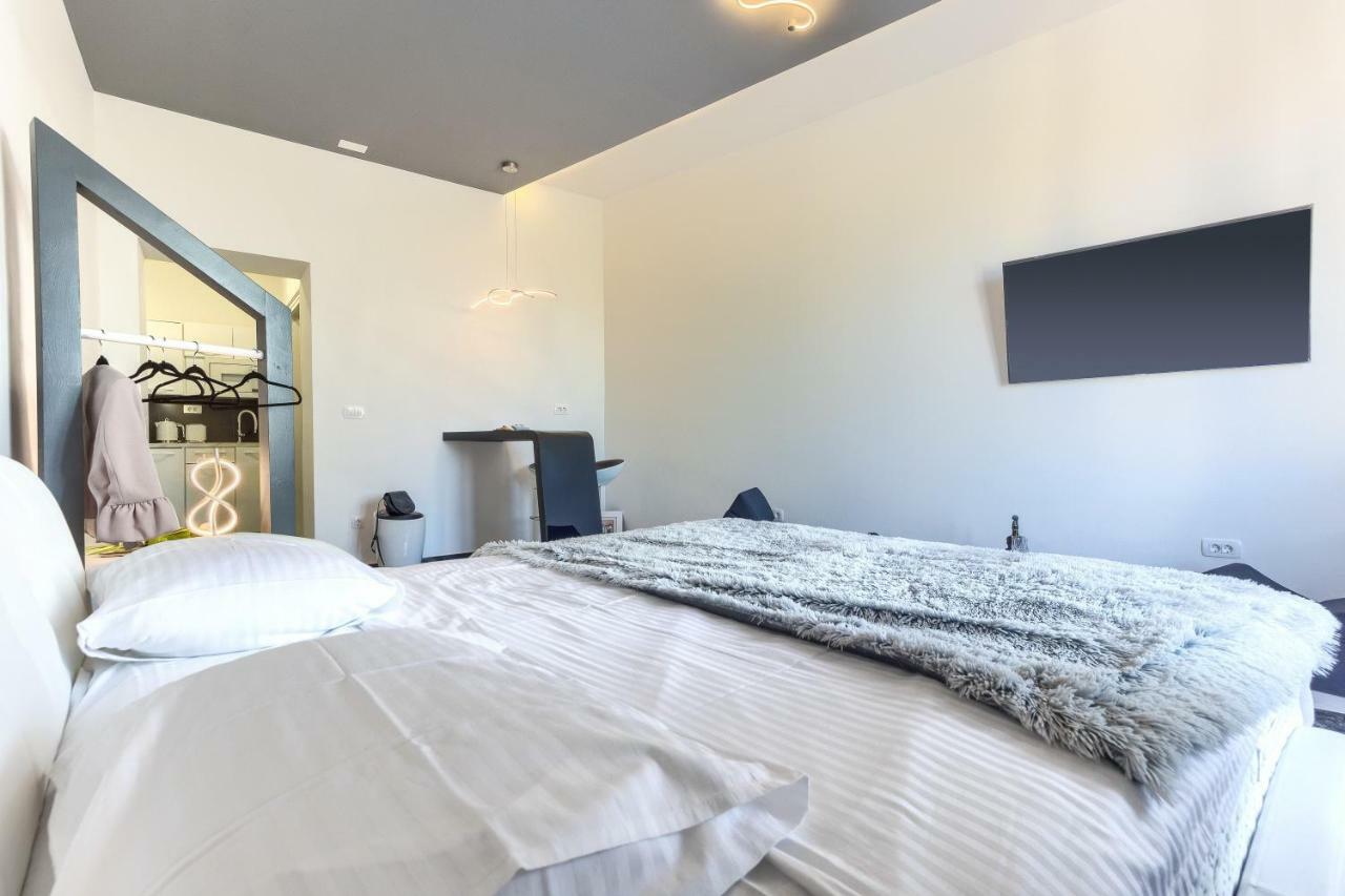 سبليت Palace Porta Argentea Luxury Apartment المظهر الخارجي الصورة